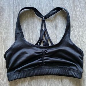 Black sports bra